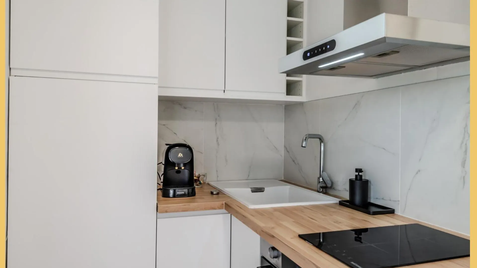 Le 32 I Studio I Annecy Apartman